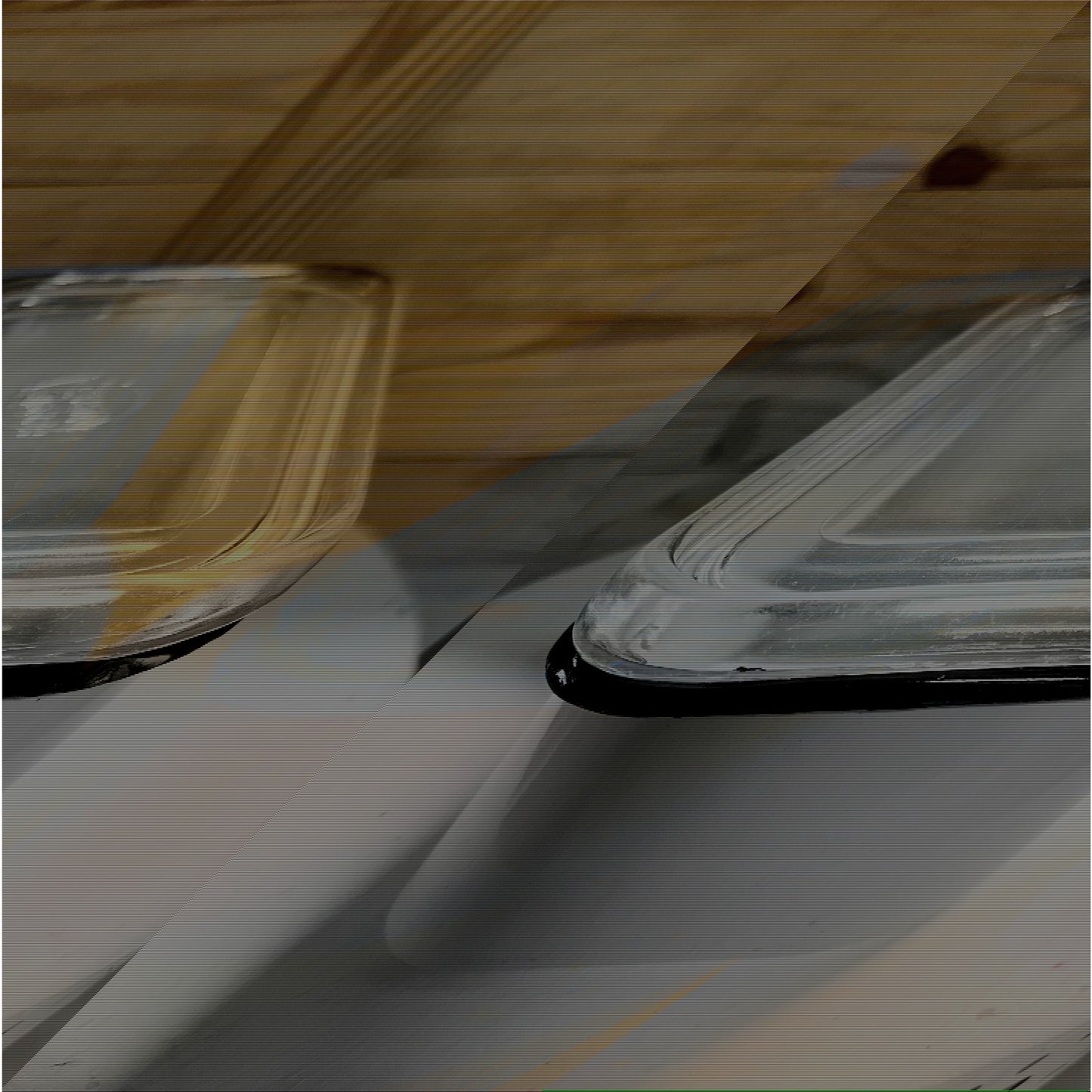 Beco Ware White Enamel Refrigerator Dish