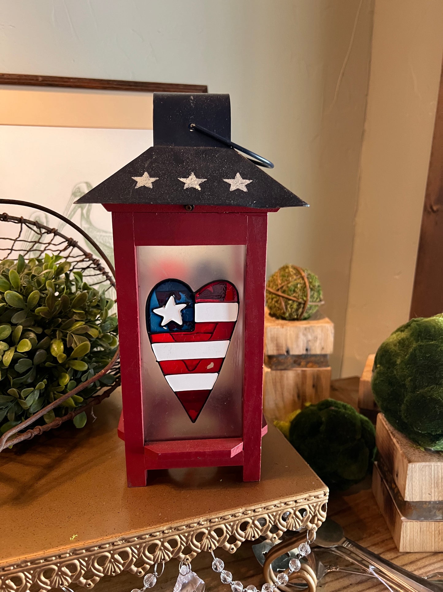 USA Love lantern