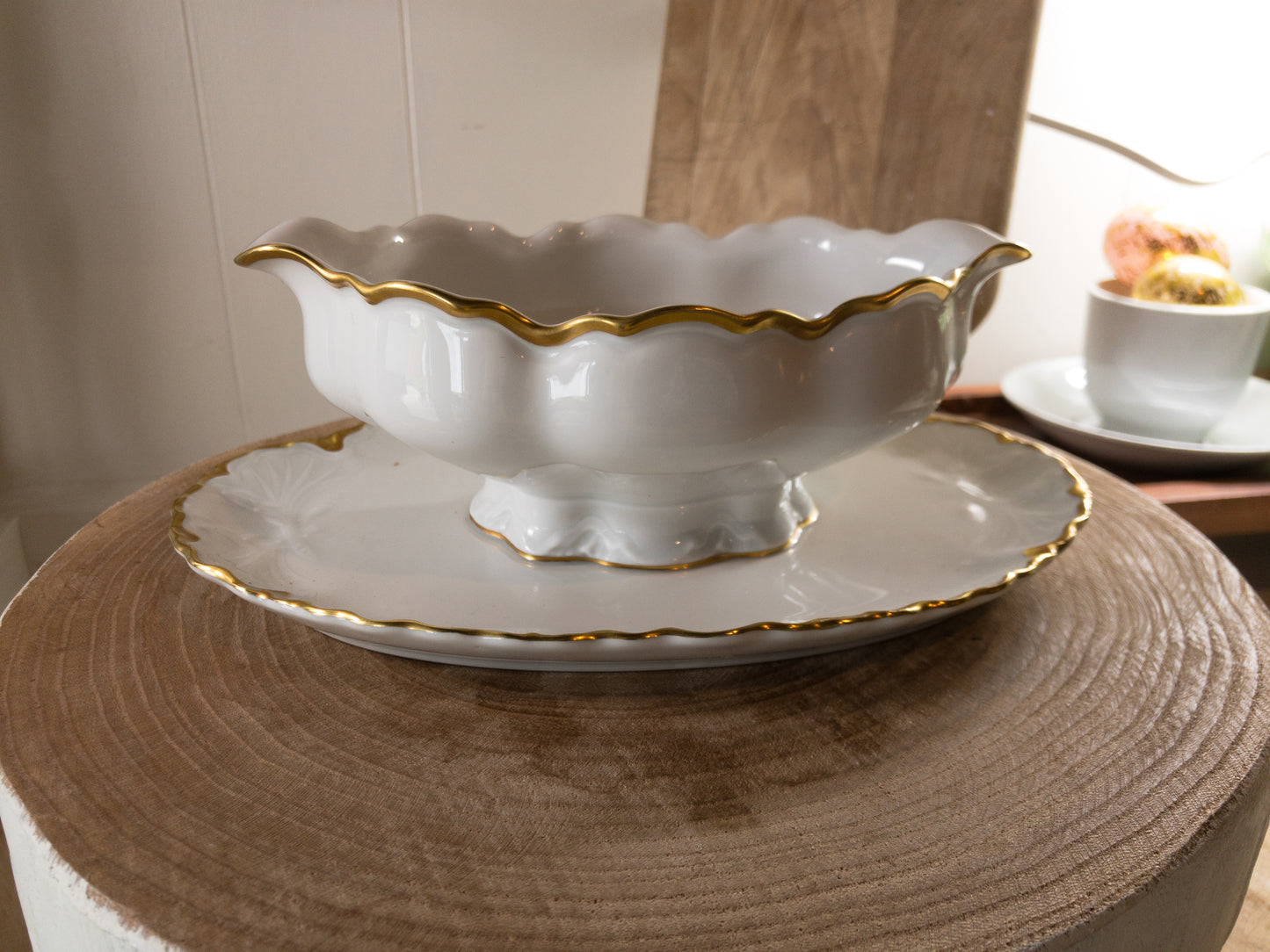 Germany white/gold Gravy Boat